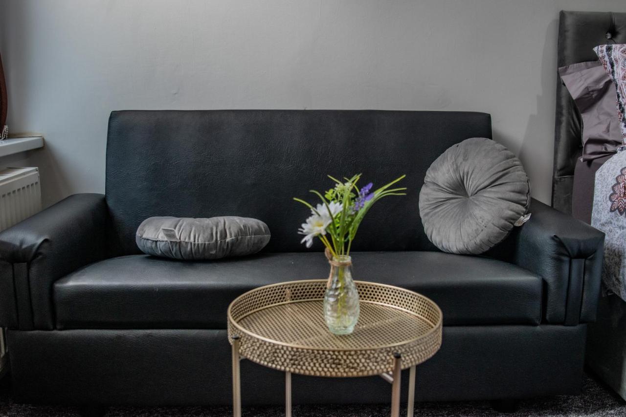 Apartment Bv Comfy Studio At Maningham Lane Bradford *